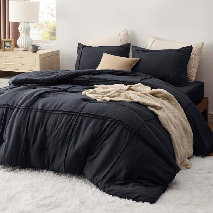Queen Comforter Set with Sheet - 4 Pieces Soft Black Bedding Sets, Grid Pinch Pleat, All Season Lightweight Fluffy Bed Set with Solid Boho Comforter, Pillowcases & Sheet